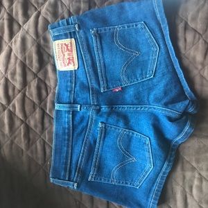 Levi's jean shorts